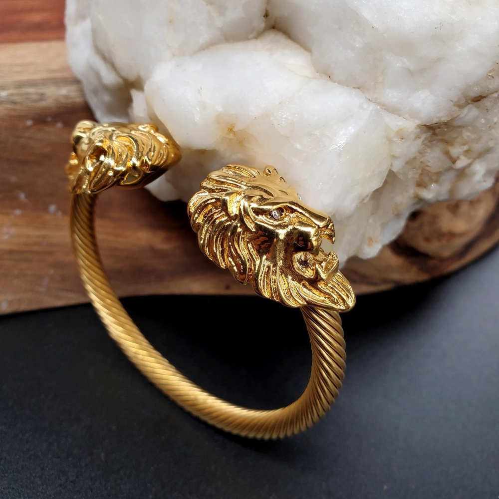 Premium Hypoallergenic Jewelry 14K Gold plated Bracelet Lion Tiger Leo